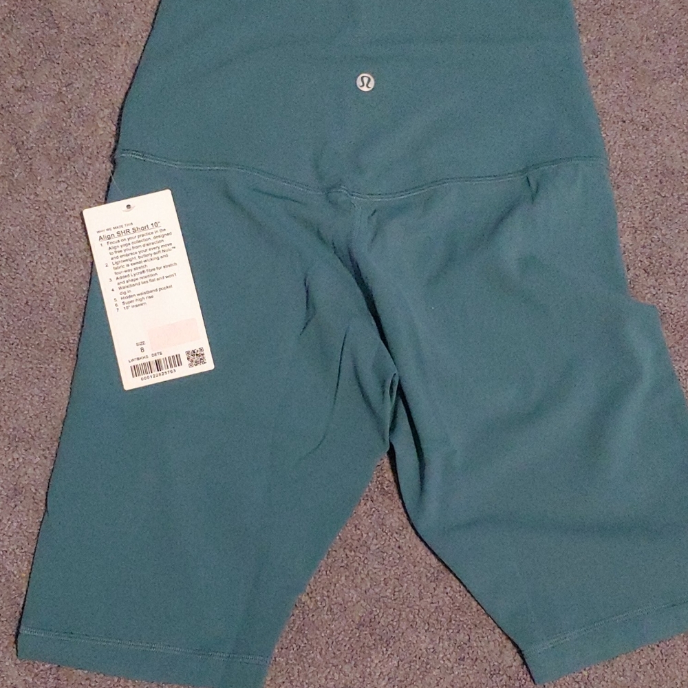 Lululemon Super high rise align shorts 10"